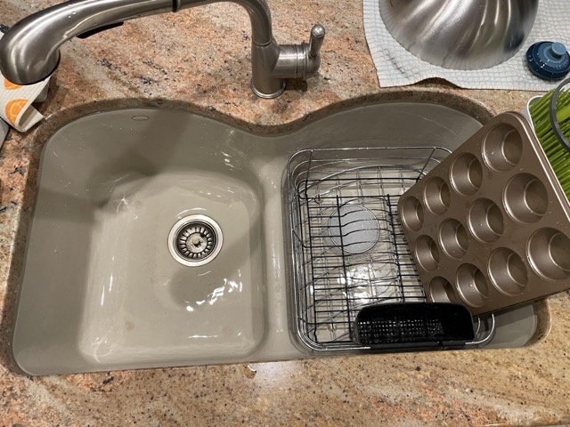 Sink installation